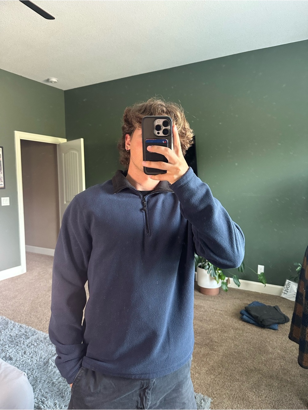 Old Navy Men's Blue Sweater